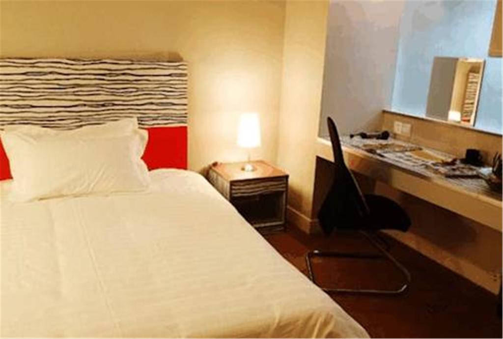 The Land Hotel Şanghay Dış mekan fotoğraf